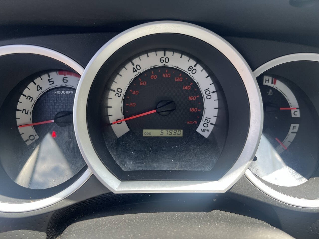 Used 2012 Toyota Tacoma 4x4 Regular Cab image 4