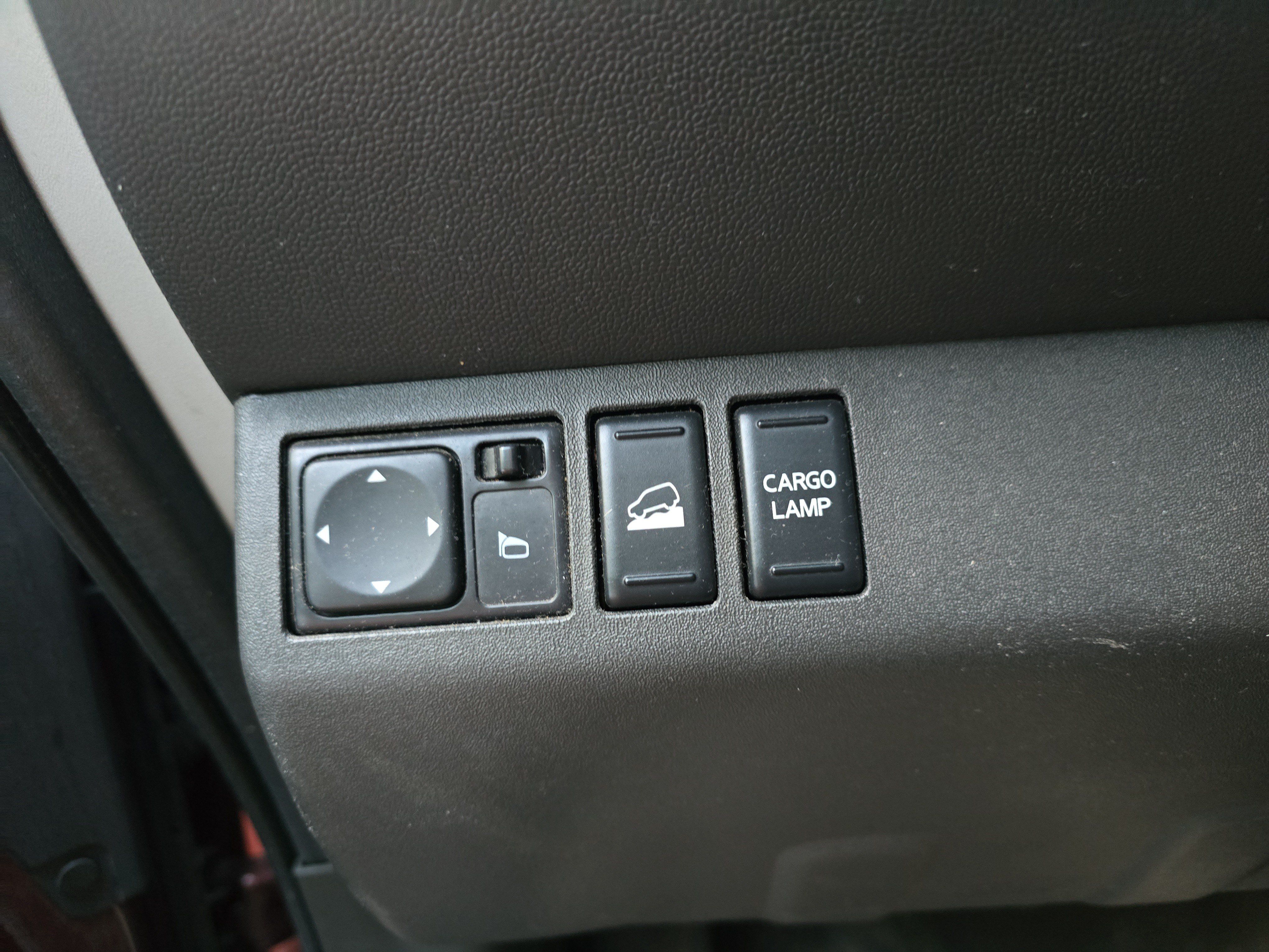 Used 2016 Nissan Frontier PRO-4X w/ Pro-4x Luxury Package AWD/4WD image 24