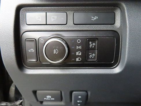 Used 2023 Ford F250 Lariat w/ Sport Appearance Package image 59