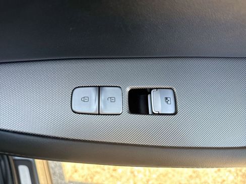 Used 2022 Hyundai Palisade Limited image 33