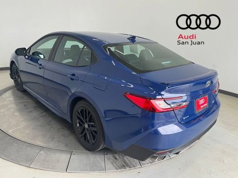 Used 2025 Toyota Camry SE image 37