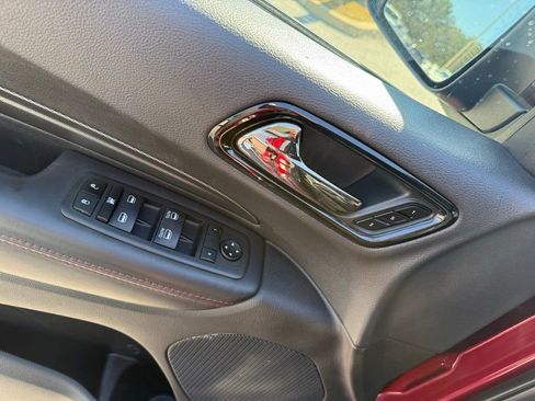 Used 2023 Dodge Durango GT image 11