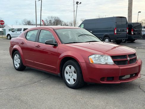 Used 2009 Dodge Avenger SE image 3