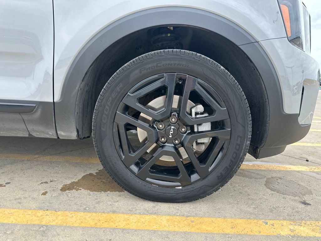 Used 2024 Kia Telluride EX X-Line AWD/4WD image 37