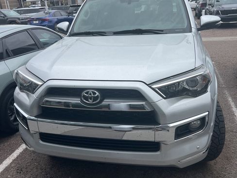 Used 2015 Toyota 4Runner 4WD image 12