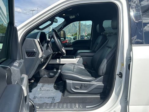 Used 2022 Ford F350 Lariat w/ Lariat Ultimate Package AWD/4WD image 13