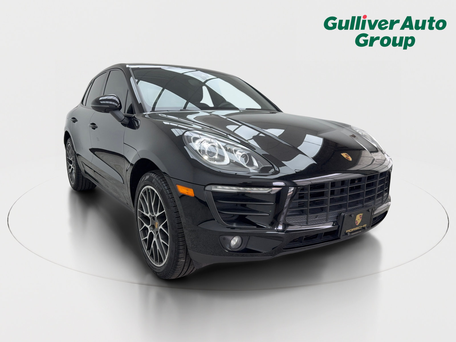 Used 2018 Porsche Macan Sport Edition AWD/4WD image 13