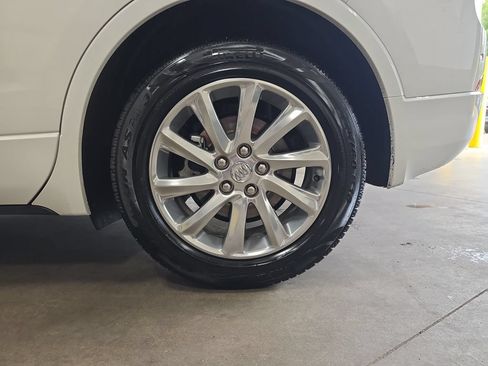 Used 2020 Buick Envision Essence FWD image 35