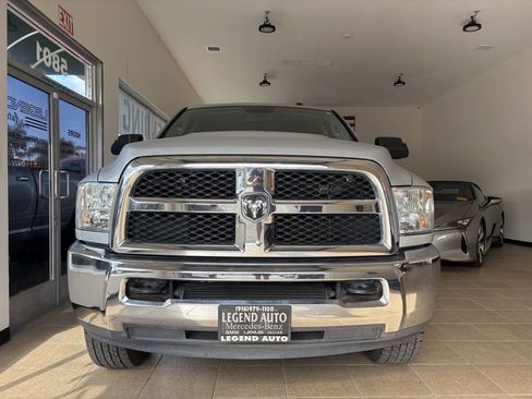 Used 2014 RAM 2500 SLT image 2