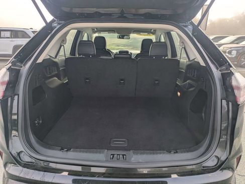 Used 2024 Ford Edge SEL image 11