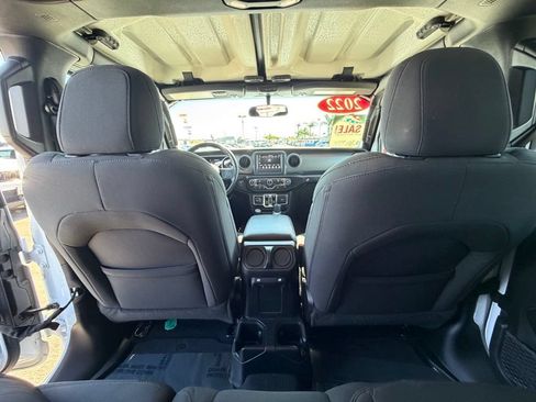 Used 2022 Jeep Wrangler Unlimited Sport AWD/4WD image 13