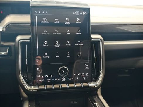 New 2026 GMC Yukon XL Elevation w/ Elevation Premium Package AWD/4WD image 15