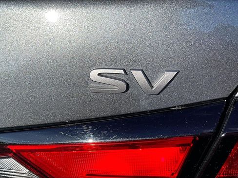 Used 2023 Nissan Altima 2.5 SV w/ SV Premium Package AWD/4WD image 8