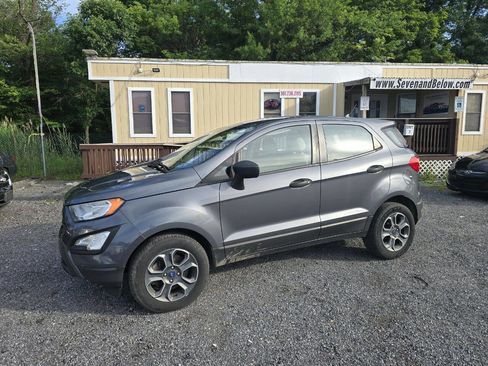 Used 2020 Ford EcoSport S FWD image 2