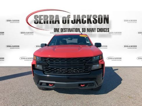 Used 2020 Chevrolet Silverado 1500 Custom Trail Boss w/ Custom Convenience Package AWD/4WD image 3