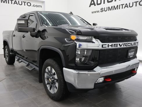Used 2022 Chevrolet Silverado 2500 LT w/ All Star Edition image 2