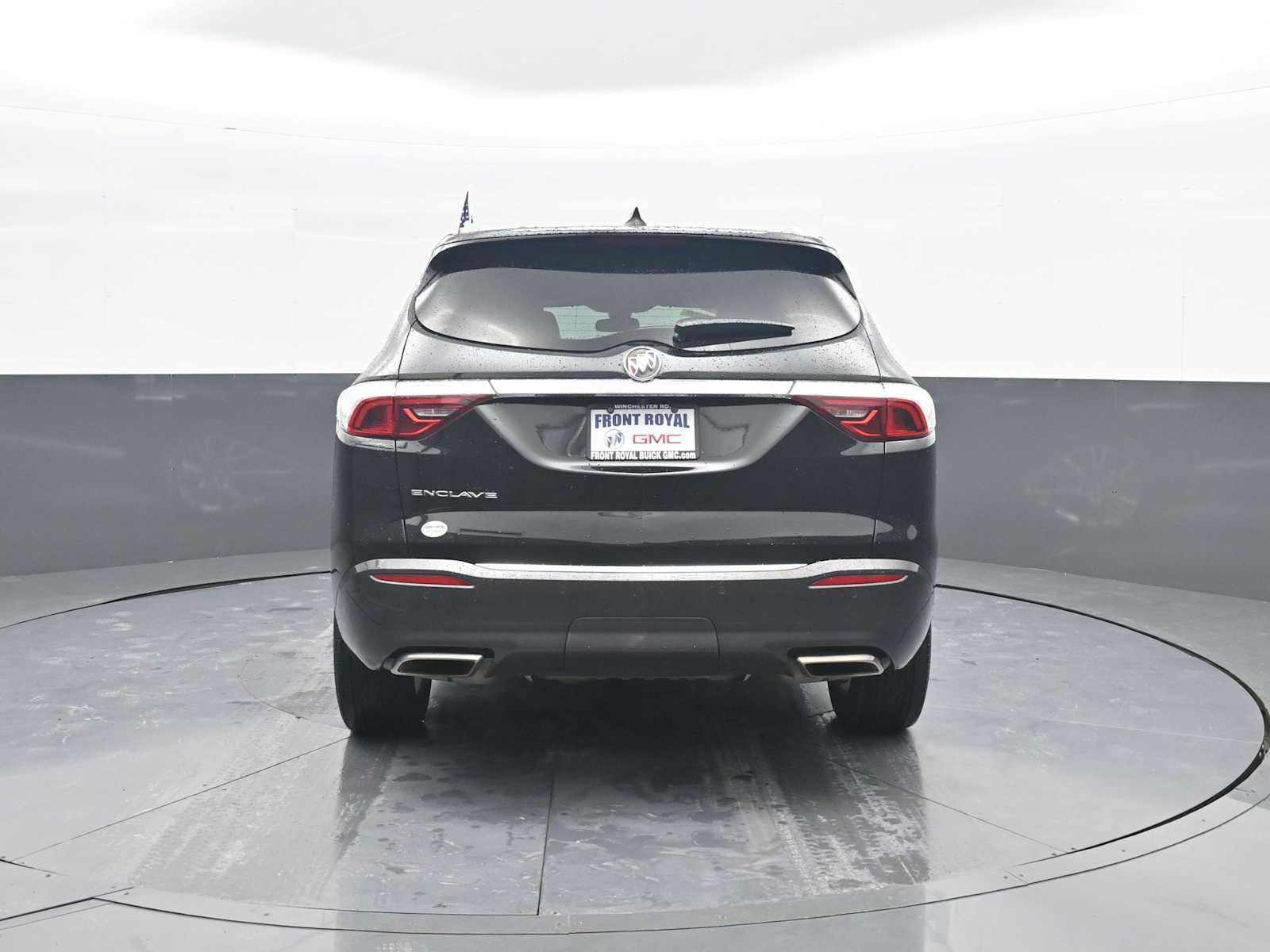 Used 2023 Buick Enclave Essence w/ Experience Buick Package FWD image 6