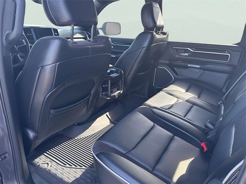 Used 2022 RAM 1500 Laramie image 19