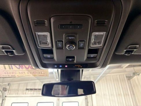 Used 2021 GMC Yukon SLT w/ SLT Premium Package image 66