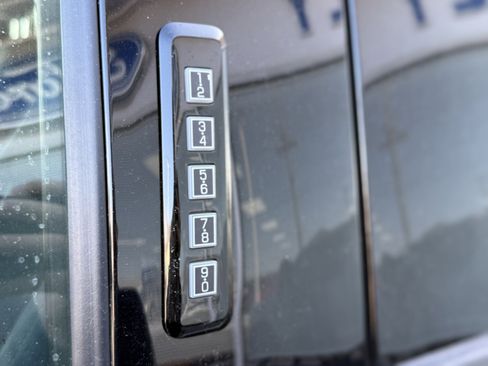 Used 2022 Ford F150 XLT w/ Equipment Group 302A High image 36