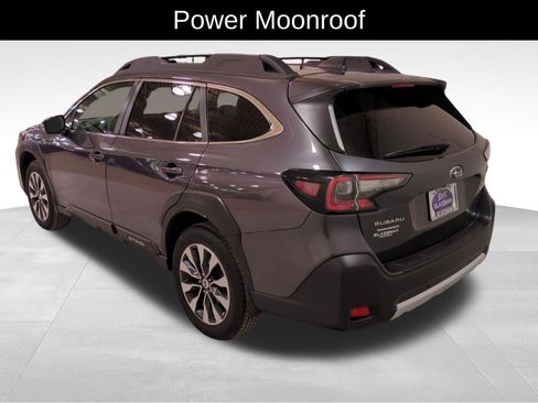 Used 2023 Subaru Outback Limited image 7