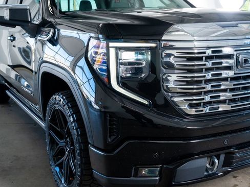 Used 2023 GMC Sierra 1500 Denali w/ Denali Reserve Package image 16