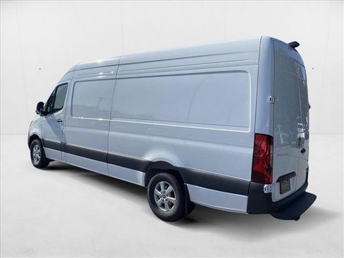 New 2025 Mercedes-Benz Sprinter 2500 image 10