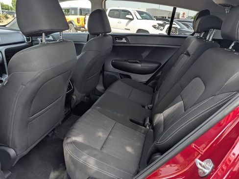 Used 2021 Kia Sportage LX image 27