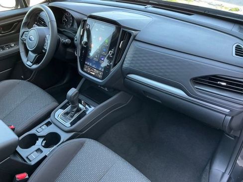 Used 2025 Subaru Forester Premium AWD/4WD image 18