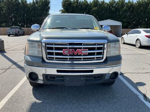Used 2011 GMC Sierra 1500 SL image 2