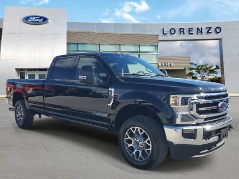 Used 2022 Ford F350 Lariat w/ Lariat Ultimate Package image 3
