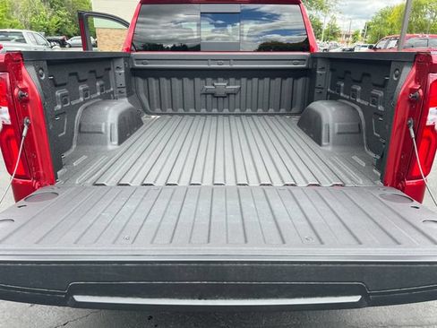 Certified 2026 Chevrolet Silverado 1500 RST w/ Dark Appearance Package AWD/4WD image 23