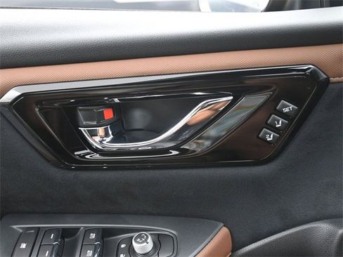 New 2025 Subaru Forester Touring image 15