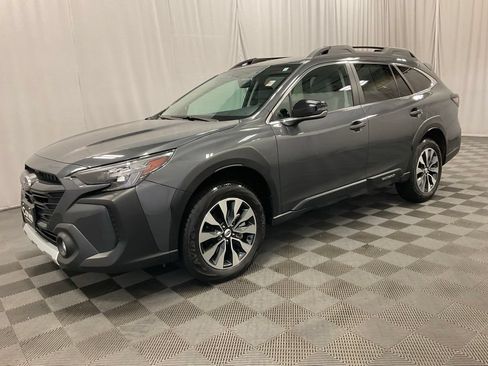 Used 2024 Subaru Outback Limited AWD/4WD image 10
