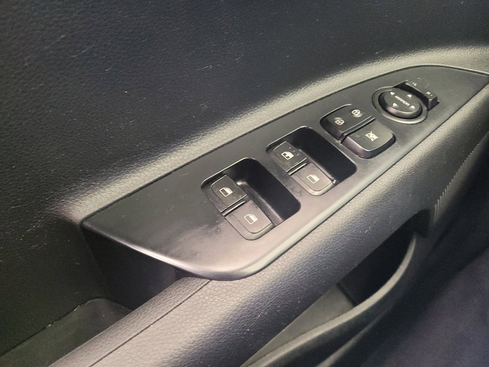Used 2023 Kia Rio S w/ Technology Package FWD image 27