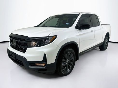 Certified 2024 Honda Ridgeline Sport image 1