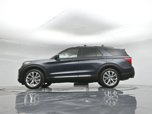 Certified 2023 Ford Explorer Platinum AWD/4WD image 8