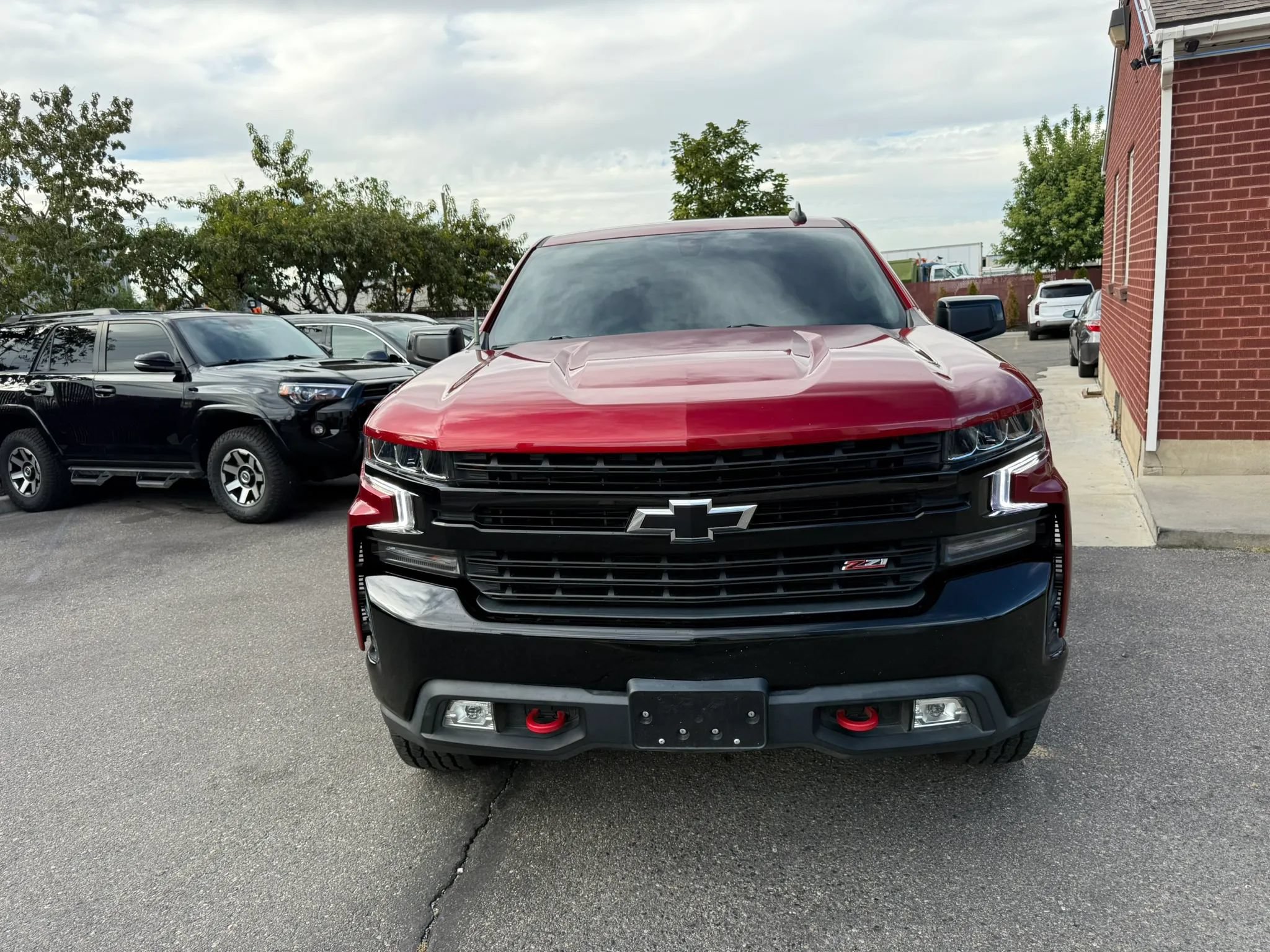 Used 2021 Chevrolet Silverado 1500 LT Trail Boss AWD/4WD image 2