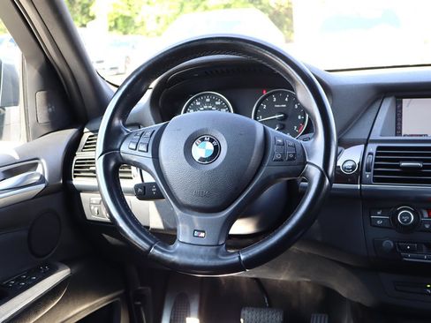 Used 2011 BMW X5 xDrive50i AWD/4WD image 13