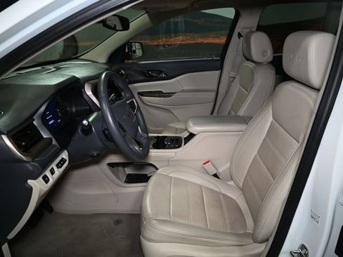 Used 2023 GMC Acadia Denali AWD/4WD image 23
