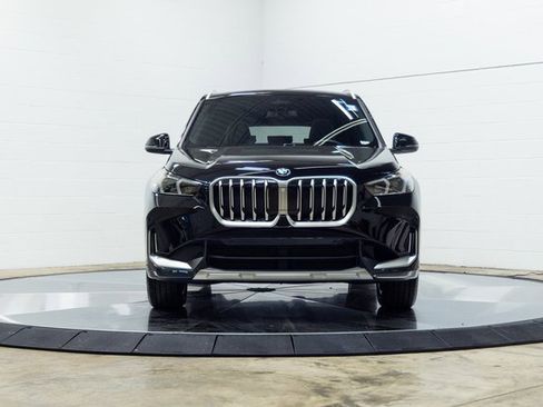Certified 2025 BMW X1 xDrive28i w/ Convenience Package image 5