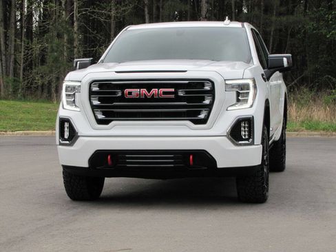 Used 2021 GMC Sierra 1500 AT4 image 9