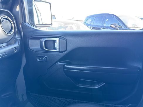 Used 2021 Jeep Wrangler Unlimited Sport w/ Technology Group image 26