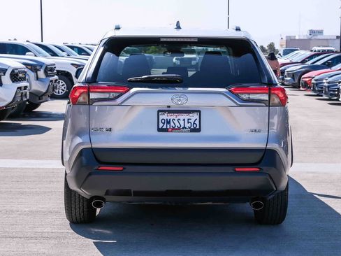 Certified 2024 Toyota RAV4 XLE FWD image 5