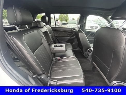 Used 2022 Volkswagen Tiguan SE R-Line AWD/4WD image 29