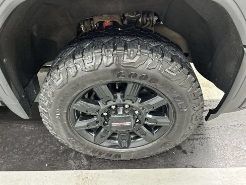 Certified 2024 GMC Sierra 2500 AT4 w/ AT4 Premium Plus Package AWD/4WD image 8
