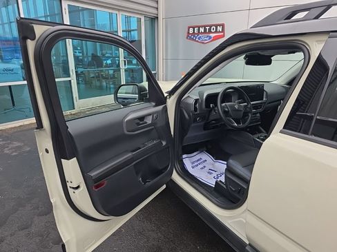 New 2025 Ford Bronco Sport Outer Banks w/ Sasquatch Outer Banks Package AWD/4WD image 11