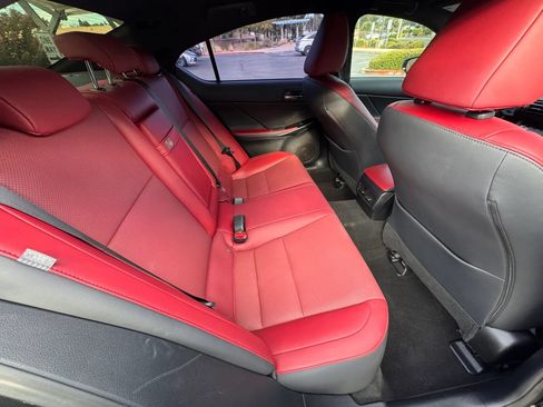 Used 2024 Lexus IS 300 F Sport RWD image 15