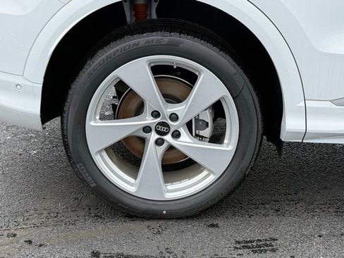New 2025 Audi Q5 Premium Plus image 6