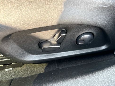 Used 2024 Jeep Compass Limited image 15